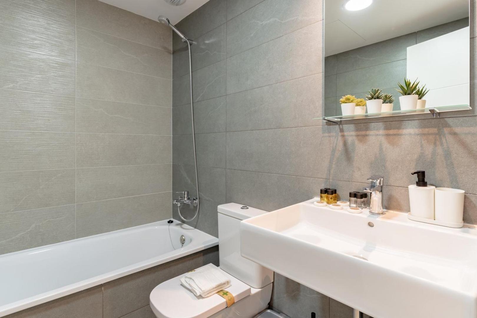 Guestready - Sunny Seaside Escape In Malaga Apartamento Exterior foto